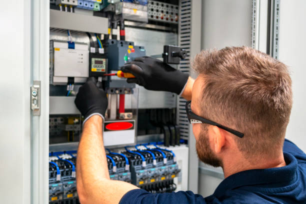 Best Circuit Breaker Installation and Repair  in South Lockport, NY